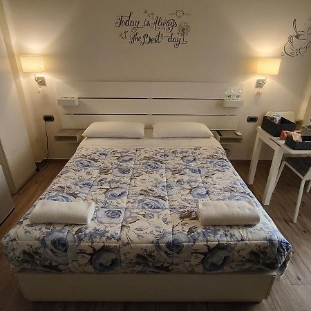 Blue Rose Private Room Salerno Exterior photo
